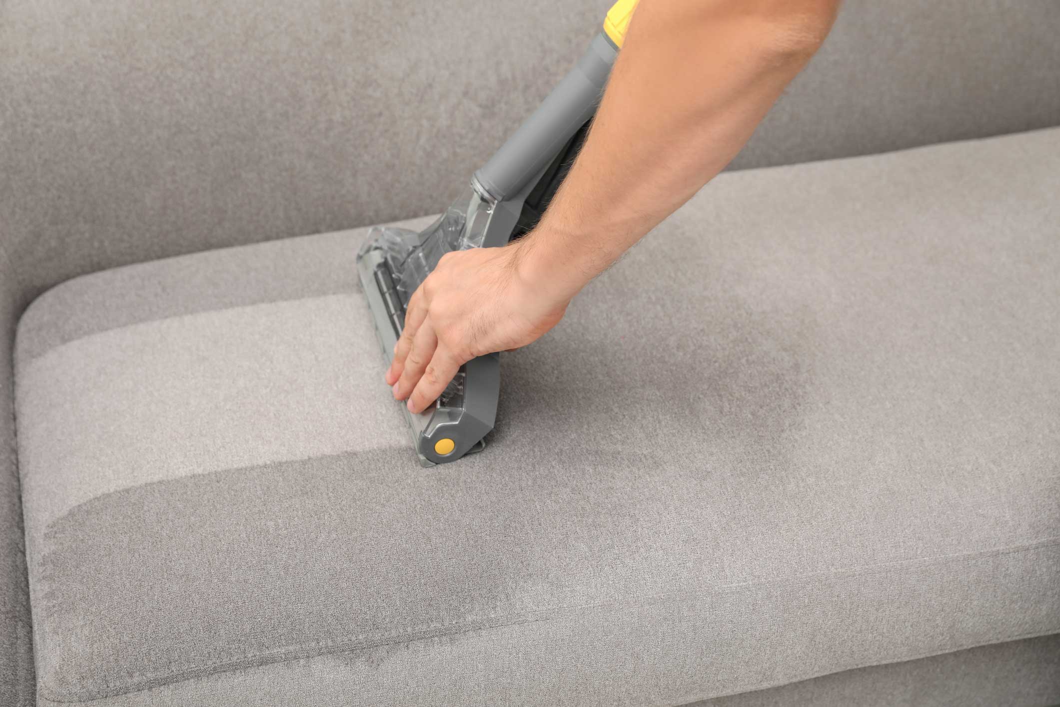 Sofa-cleaning